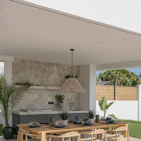 Marbesa Beachside Lux *