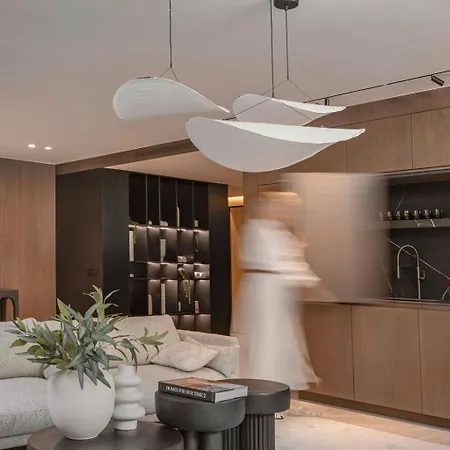 فيلة Marbesa Beachside Lux