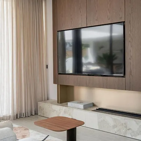 Marbesa Beachside Lux