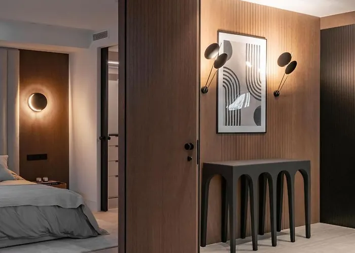 فيلة Marbesa Beachside Lux